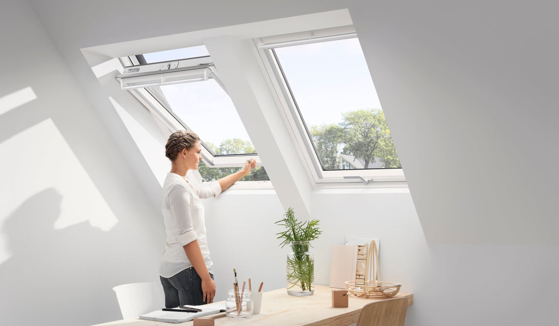 VELUX GPL uitzetvenster — opent naar buiten voor vrij uitzicht