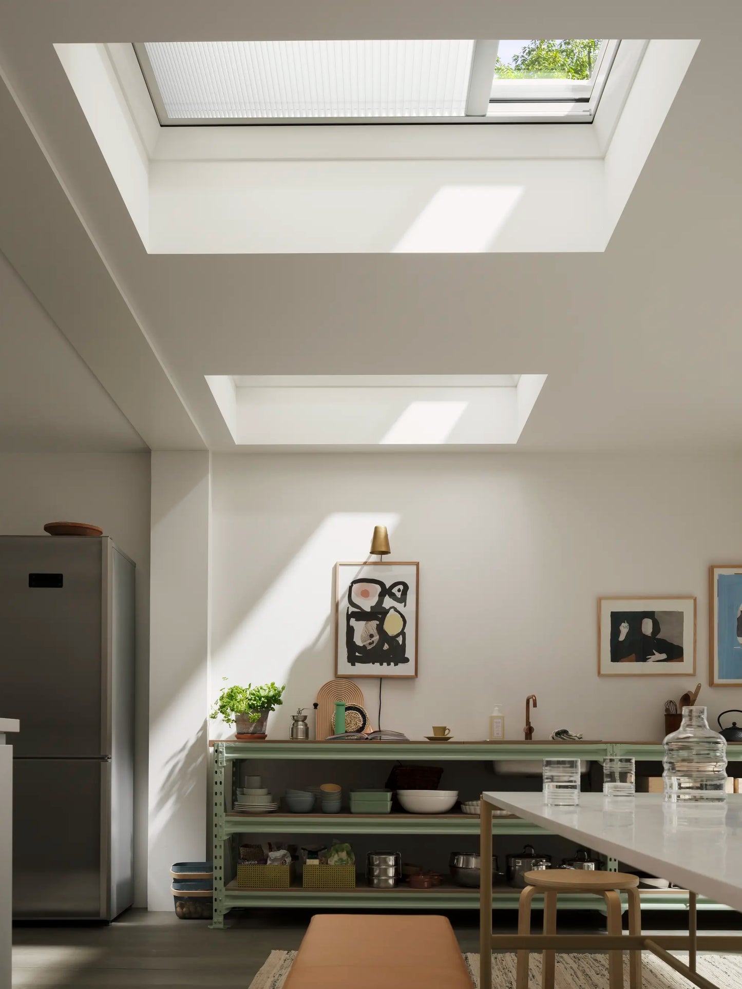 Elektrisch cassette-rolgordijn VELUX RML/RSL in zolderverdieping