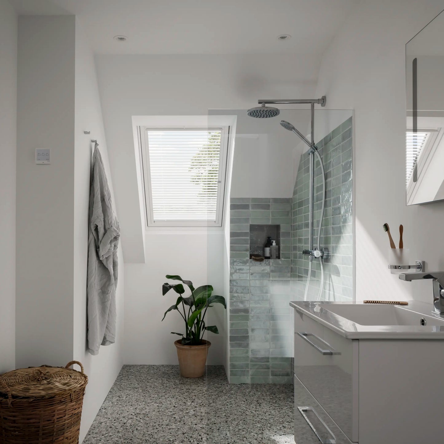 VELUX PAL aluminium jaloezie met kantelbare lamellen op VELUX dakraam