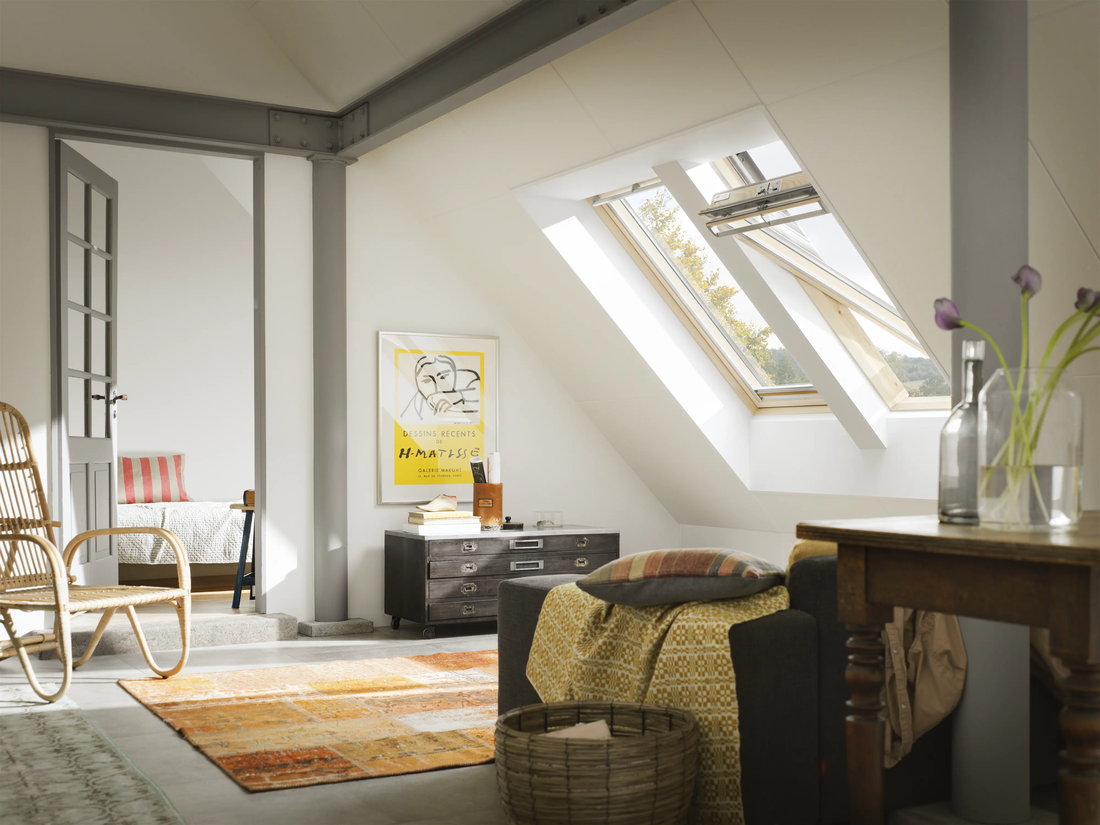 VELUX GGL hout tuimelvenster in situ