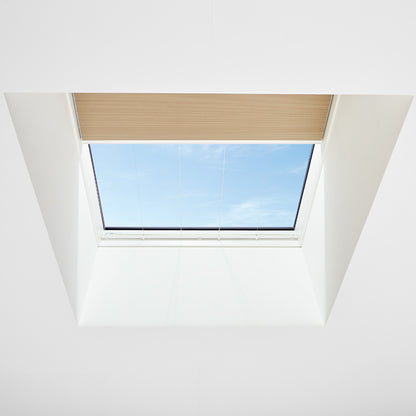 Roto OnTop plissé lichtdoorlatend, half geopend — productaanzicht