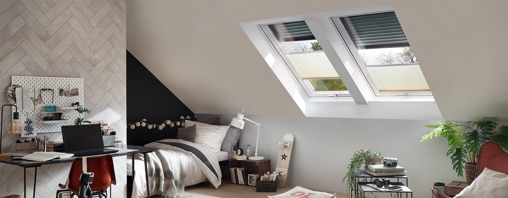 Roto Designo R8 Top uitzet-tuimel Hout