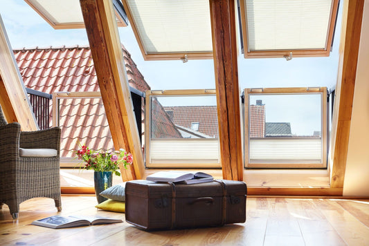 VELUX GDL Cabrio balkonvenster in open balkon-stand, hout